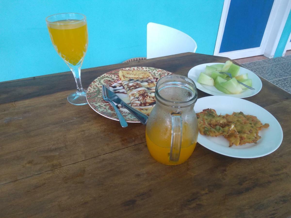 Blue Coral Homestay Karimunjawa Exterior photo